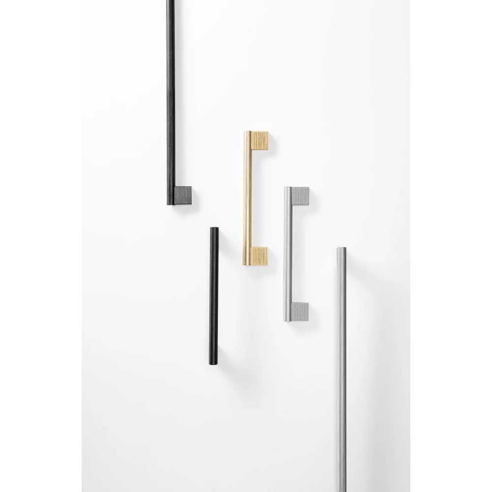 Kép 2/4 - Fogantyú  Viefe GRAF BIG  192mm, alumínium, csiszolt fekete
