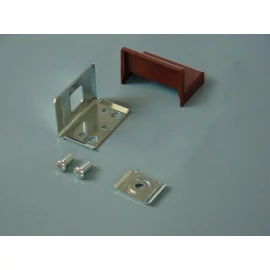SZEKRÉNY FÜGGESZTŐ 345-ÖS VASALAT 52×35×32 mm BARNA