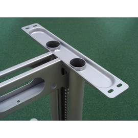 IRODAI ASZTALLÁB ÁTKÖTŐELEM KÁBELCSATORNÁS 1200mm RAL9006 ALUMÍNIUM
