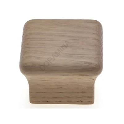 BÚTORFOGANTYÚ R-0961A GOMB TÖLGY